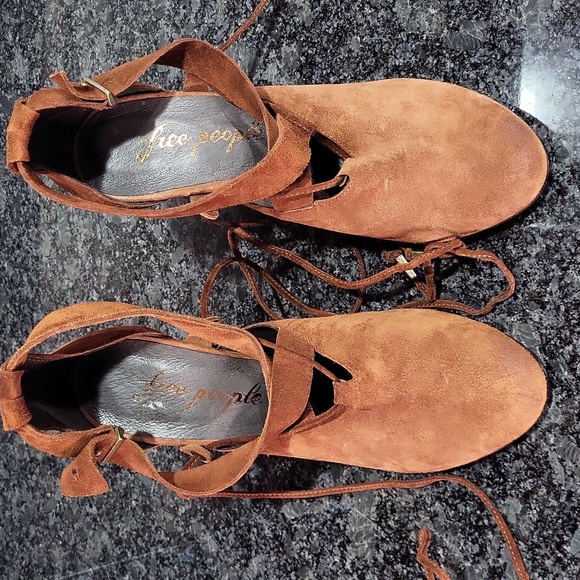 Free People Nouvella Wrap Heel Shoes Brown Seude EU 38/US 7.5-8 Tie Buckle - Picture 2 of 8